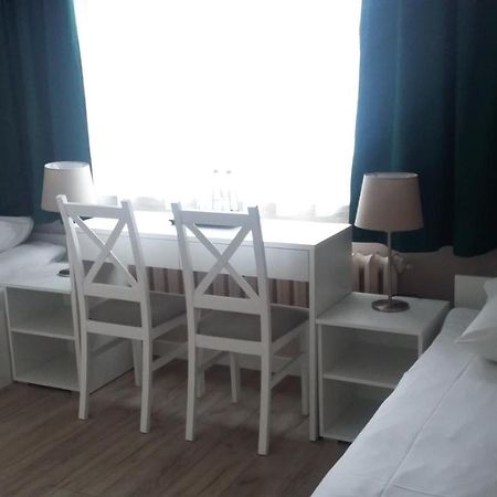 Noclegi, Restauracja Eden Witaszyce Eksteriør billede